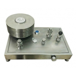 活塞式壓力計的性能特點及保養維護