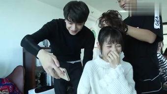 李宏毅吻戲視頻,浪漫瞬間引粉絲尖叫