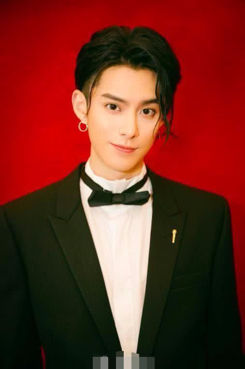 王鶴棣八卦最新爆料是哪一期,哪一期節目引發熱議？