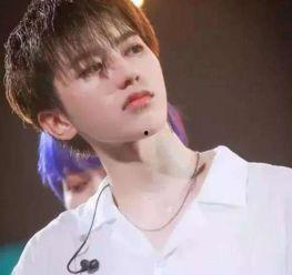 蔡徐坤爆料主播視頻大全,主播視頻大全背后的精彩瞬間